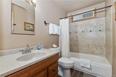 Moonridge Mountain Retreat - Walk to Bear Mountain Ski Resort on Big Bear Mountain Ski and Golf Resort in California - for sale on GolfHomes.com, golf home, golf lot