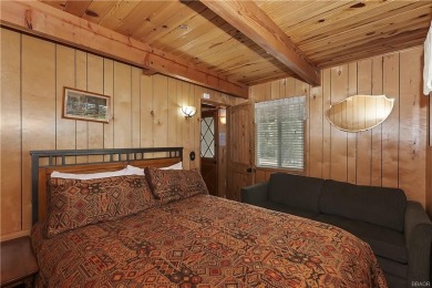 Moonridge Mountain Retreat - Walk to Bear Mountain Ski Resort on Big Bear Mountain Ski and Golf Resort in California - for sale on GolfHomes.com, golf home, golf lot