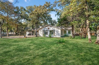 Unique opportunity to buy a home with an empty adjoining lot on Lake Kiowa Golf Course in Texas - for sale on GolfHomes.com, golf home, golf lot