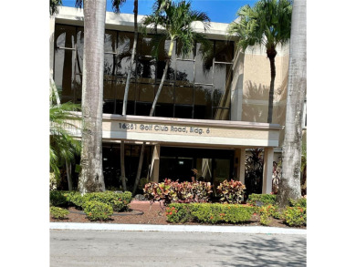 BEAUTIFUL CONDO IN THE HEART OF WESTON. SPACIOUS 2 BED/ 2.5 BATH on Bonaventure Country Club in Florida - for sale on GolfHomes.com, golf home, golf lot