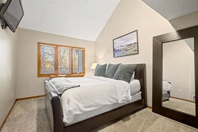 Beautifully upgraded and exceptionally well-maintained Spring on Eagle Ridge Inn and Resort in Illinois - for sale on GolfHomes.com, golf home, golf lot