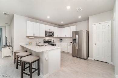 - TURNKEY PERFECTION IN MAGNOLIA LANDING - Step into style and on Herons Glen Golf and Country Club in Florida - for sale on GolfHomes.com, golf home, golf lot