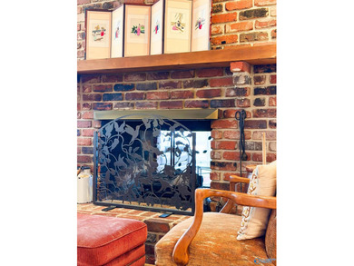 Beautiful 4-bedroom, 2-story full-brick home located in a on Burningtree Country Club in Alabama - for sale on GolfHomes.com, golf home, golf lot