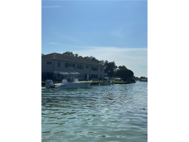 GREAT OPPORTUNITY TO BUILD YOUR DREAM HOME IN CITRUS on Citrus Springs Country Club in Florida - for sale on GolfHomes.com, golf home, golf lot