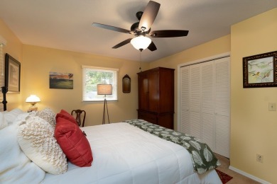 Charming 2 bed, 3 bath home in a peaceful gated golf course on Mill Creek Country Club in North Carolina - for sale on GolfHomes.com, golf home, golf lot