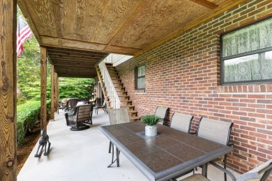 Charming 2 bed, 3 bath home in a peaceful gated golf course on Mill Creek Country Club in North Carolina - for sale on GolfHomes.com, golf home, golf lot