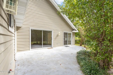 CHARM & CHARACTER ABOUND! This charming home will absolutely on Carolina Shores Golf Course in North Carolina - for sale on GolfHomes.com, golf home, golf lot