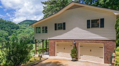 Charming 2 bed, 3 bath home in a peaceful gated golf course on Mill Creek Country Club in North Carolina - for sale on GolfHomes.com, golf home, golf lot