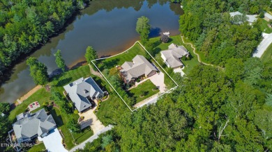 Welcome Home to Secluded Waterfront Luxury Living

Step into on Heatherhurst Golf Course in Tennessee - for sale on GolfHomes.com, golf home, golf lot