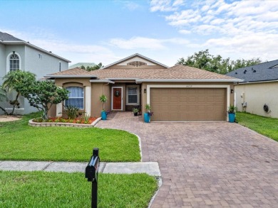 Bonus Room Included! Here's your opportunity to own a great pool on Stoneybrook East Golf Club in Florida - for sale on GolfHomes.com, golf home, golf lot