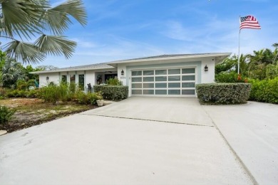 Welcome to your slice of paradise located in the heart of on Island Country Club in Florida - for sale on GolfHomes.com, golf home, golf lot
