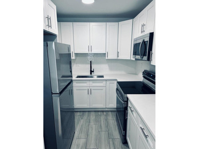 Rare 14-Unit building in the heart of Hollywood. Well-maintained on Hollywood Beach Golf and Country Club in Florida - for sale on GolfHomes.com, golf home, golf lot