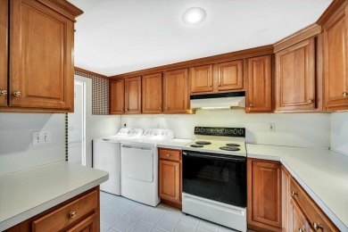 Charming Ranch in Par 3 Estates - Prime Yarmouth Location! on Blue Rock Golf Course in Massachusetts - for sale on GolfHomes.com, golf home, golf lot