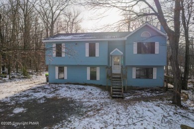 All Investors and First Home Buyers Alert. Bring Your Tool Box on Pocono Farms Country Club in Pennsylvania - for sale on GolfHomes.com, golf home, golf lot