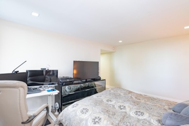Beautifully updated open 3 bedroom 2 bath corner unit with floor on The President Country Club in Florida - for sale on GolfHomes.com, golf home, golf lot