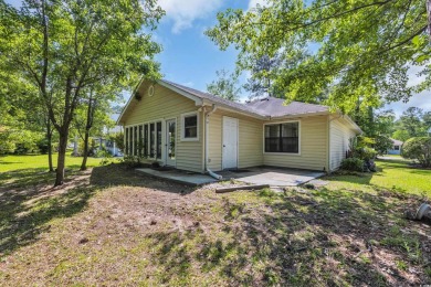 Charming Cottage in Myrtle Beach Golf  Yacht - Gated Community on Heron Point Golf Club in South Carolina - for sale on GolfHomes.com, golf home, golf lot