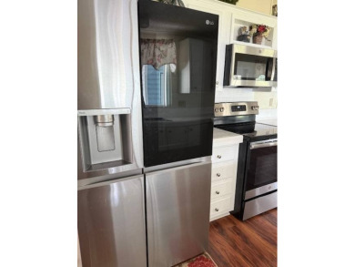 **Manufactured Home on Leased Land**         Don't miss out on on Whisperwood Golf Course in Florida - for sale on GolfHomes.com, golf home, golf lot