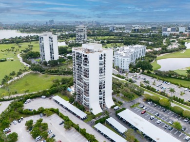 Beautifully updated open 3 bedroom 2 bath corner unit with floor on The President Country Club in Florida - for sale on GolfHomes.com, golf home, golf lot