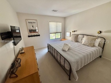This beautifully renovated 3BR, 3.5BA end-unit villa in on Shipyard Golf Club in South Carolina - for sale on GolfHomes.com, golf home, golf lot