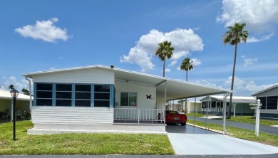 BRING YOUR BEST OFFER! Located in the highly desirable 55+ on Sun n Lake Golf and Country Club in Florida - for sale on GolfHomes.com, golf home, golf lot