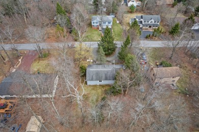 Sellers say Sell!!! Price Dropped!!!
This 3-bedroom, 1-bath on Pocono Farms Country Club in Pennsylvania - for sale on GolfHomes.com, golf home, golf lot