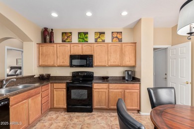 CHARMING OAKMONT floor plan w/ 2 BED, 2 BATH + DEN in the GATED on Oakwood Golf Club  in Arizona - for sale on GolfHomes.com, golf home, golf lot