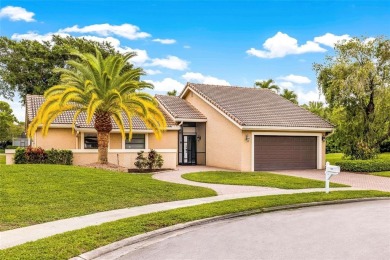 Beautifully Renovated 3-Bedroom, cul-de-sac home in Gated on Boca Lago Golf and Country Club in Florida - for sale on GolfHomes.com, golf home, golf lot