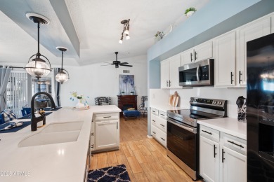 Beautifully updated Bridgeford model in Sun City West! Step on Stardust Golf Course in Arizona - for sale on GolfHomes.com, golf home, golf lot