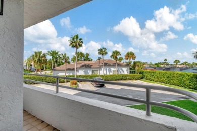 MUST SEE THIS FIFTH FLOOR LIGHT BRIGHT SPACIOUS APARTMENT on Gleneagles Golf and Country Club in Florida - for sale on GolfHomes.com, golf home, golf lot