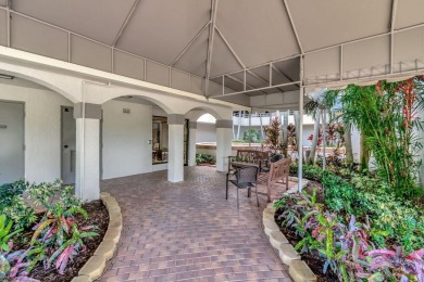 MUST SEE THIS FIFTH FLOOR LIGHT BRIGHT SPACIOUS APARTMENT on Gleneagles Golf and Country Club in Florida - for sale on GolfHomes.com, golf home, golf lot