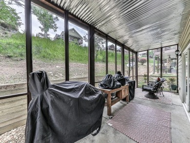 **This well-maintained home is MOVE IN READY!!** Nestled in a on The Highlands Course at Lake Arrowhead in Georgia - for sale on GolfHomes.com, golf home, golf lot