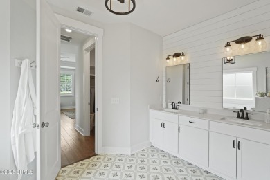 Stunning 2020-built 4BD/4.5BA + office home in gated Moss Creek! on Moss Creek Golf Club in South Carolina - for sale on GolfHomes.com, golf home, golf lot
