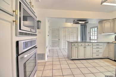 OPEN HOUSE, SUNDAY 7/27 2-4PM.  Welcome to this charming 3 on Webb Park Golf Course in Louisiana - for sale on GolfHomes.com, golf home, golf lot