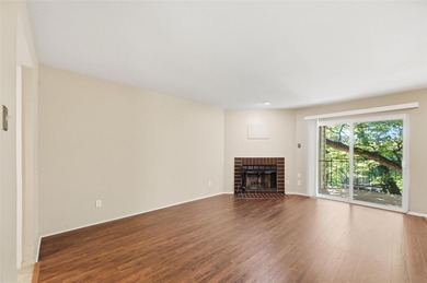 Location Location Location! Make this condo your home! Very nice on Stevens Park Golf Course in Texas - for sale on GolfHomes.com, golf home, golf lot