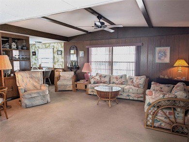 Fantastic opportunity to live affordably in the extremely on Mainlands Golf Club in Florida - for sale on GolfHomes.com, golf home, golf lot