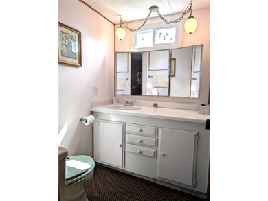 Fantastic opportunity to live affordably in the extremely on Mainlands Golf Club in Florida - for sale on GolfHomes.com, golf home, golf lot