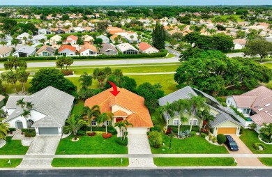 Beautiful, clean & well-maintained home located in the all-ages on Westchester Golf and Country Club in Florida - for sale on GolfHomes.com, golf home, golf lot