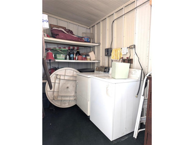 Fantastic opportunity to live affordably in the extremely on Mainlands Golf Club in Florida - for sale on GolfHomes.com, golf home, golf lot