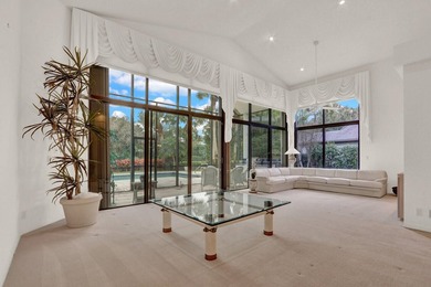 Extended Patio B, Quiet Street, Close to the Clubhouse on Frenchmans Creek Country Club in Florida - for sale on GolfHomes.com, golf home, golf lot