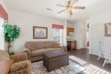 Beautiful 1 bedroom condo in the desirable Stonebridge Village! on Ledgestone Country Club and Golf Course in Missouri - for sale on GolfHomes.com, golf home, golf lot