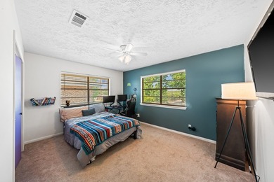 Centrally located brick home with Scenic Golf Course Views! on Scott Schriener Municipal Golf Course in Texas - for sale on GolfHomes.com, golf home, golf lot