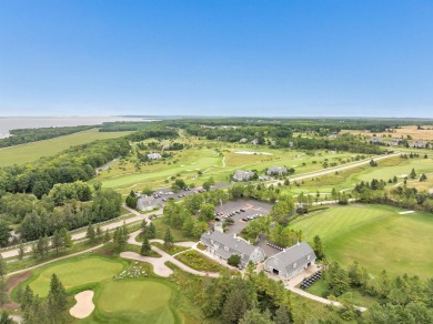 Gorgeous 2 Bed/2 Bath condo with use options galore! Perfect for on Horseshoe Bay Golf Club in Wisconsin - for sale on GolfHomes.com, golf home, golf lot