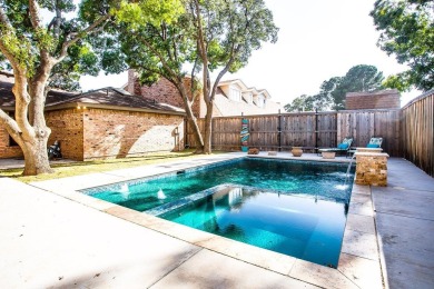 This charming 4-bedroom, 3-bathroom home, located near Lakeridge on LakeRidge Country Club in Texas - for sale on GolfHomes.com, golf home, golf lot