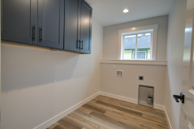 Brand New Golf Course Home in Ocean Shores on Ocean Shores Golf Club in Washington - for sale on GolfHomes.com, golf home, golf lot