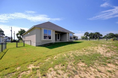 4 Bedroom (offers 2 ensuites), 3 bath home in the desirable on Vaaler Creek Golf Club in Texas - for sale on GolfHomes.com, golf home, golf lot