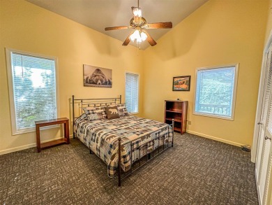 34 Sun Valley Circle Unit 8001 is a fully updated 2-bedroom on Sky Valley Resort and Country Club in Georgia - for sale on GolfHomes.com, golf home, golf lot