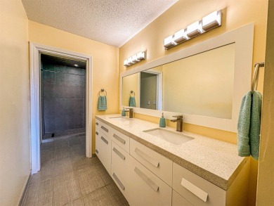 34 Sun Valley Circle Unit 8001 is a fully updated 2-bedroom on Sky Valley Resort and Country Club in Georgia - for sale on GolfHomes.com, golf home, golf lot