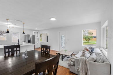 Prime location in the heart of Dunedin! 3-bedroom, 2-bath home on The Dunedin Country Club in Florida - for sale on GolfHomes.com, golf home, golf lot