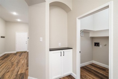 **OPEN HOUSE SATURDAY 12-2PM, MARCH 21st!**Absolutely Impeccable on Woodbridge Golf Club in Texas - for sale on GolfHomes.com, golf home, golf lot