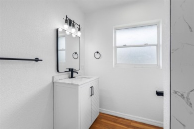 Prime location in the heart of Dunedin! 3-bedroom, 2-bath home on The Dunedin Country Club in Florida - for sale on GolfHomes.com, golf home, golf lot